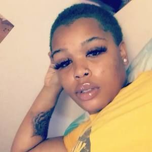 Meet your Posher, Lataya